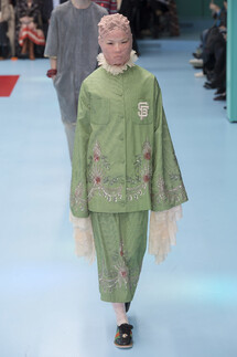 Gucci Fall 2018 Ready-to-Wear , Гуччи осень зима 2018 , Fashion show , неделя моды в Милане , MFW , Mainstyles